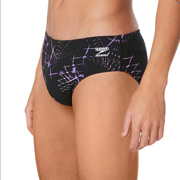 CLEARANCE! Solid Endurance Brief Swimsuit. Size 32. NWOT. #45 - Picture 5 of 11